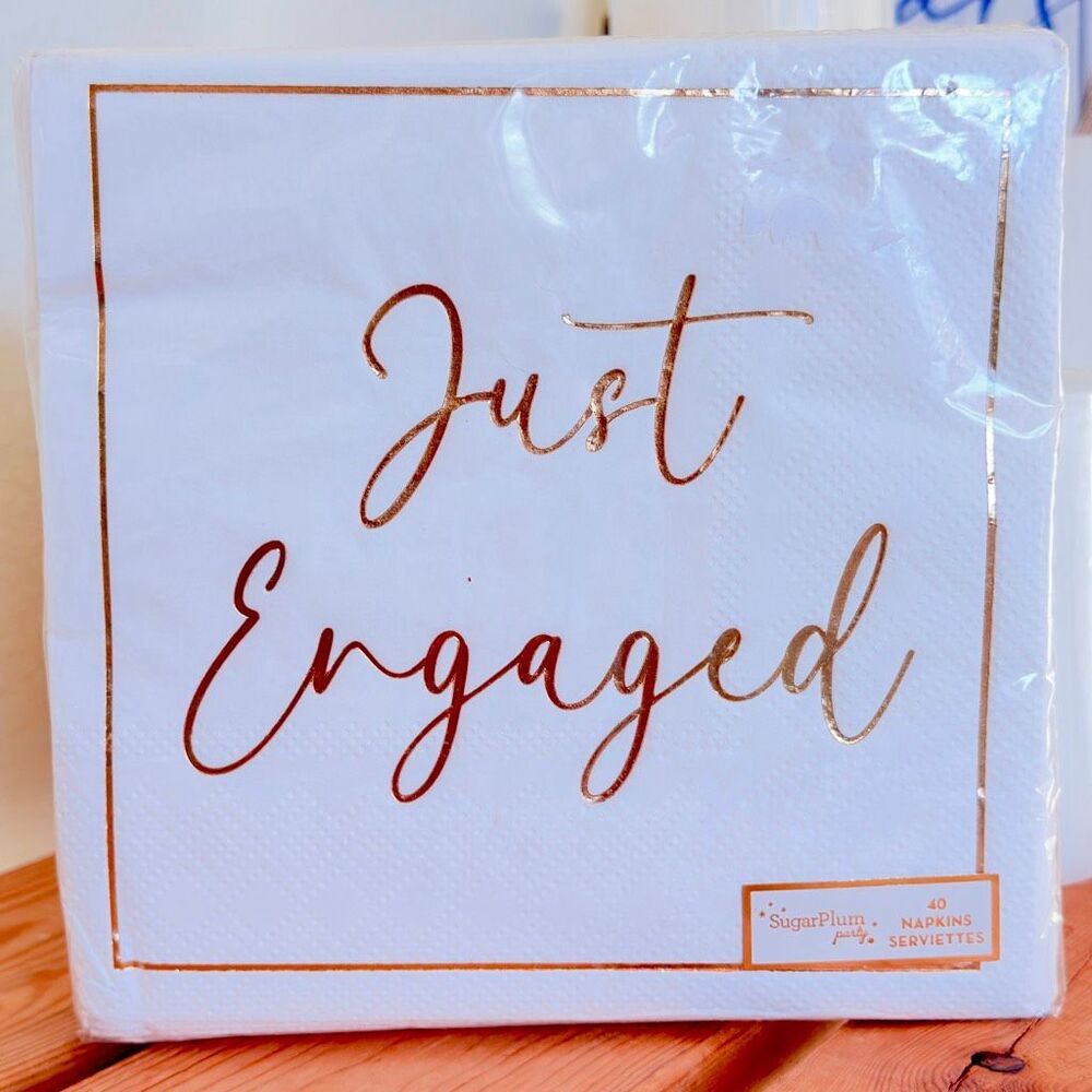 NWT SugarPlum Party Just Engaged Napkins White Gold Foil 40 Ct Bridal Shower